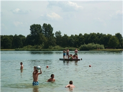 foto nevelhorst zwemmen